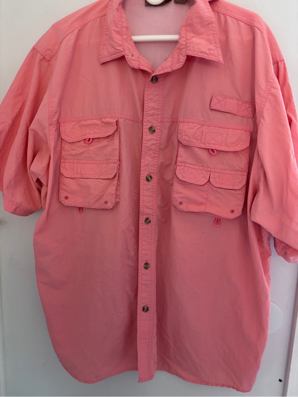 Rugged Earth Outfitters Summer Men's Short Sleeve Fishing with Netting 52 x 30
